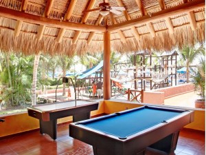 games-room-hotel-barcelo-ixtapa-beach37-8834